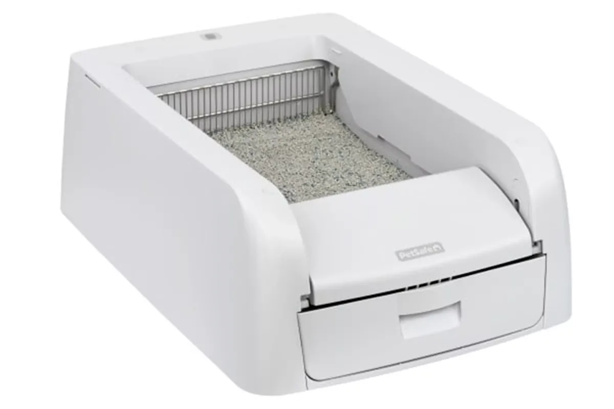 PetSafe ScoopFree Clumping Self-Cleaning Litter Box self-cleaning litter box